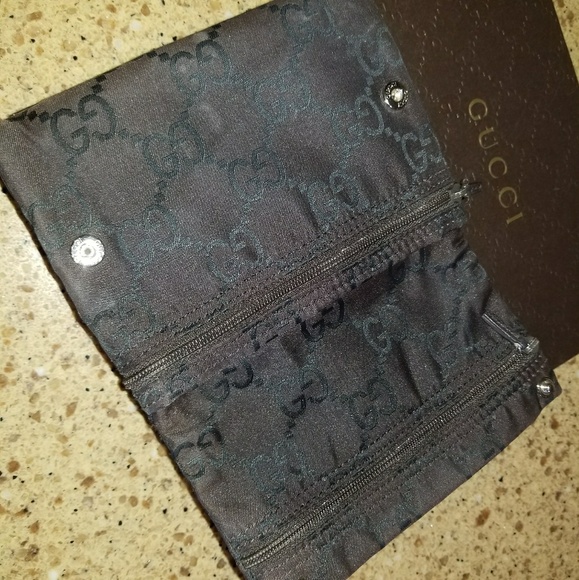 Authentic Gucci wallet - Picture 3 of 4